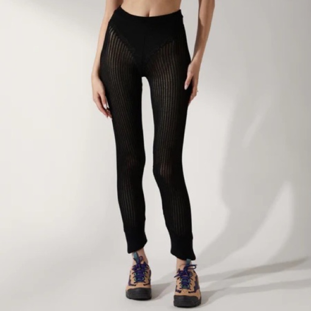 Ruve Black knit fitted Pants One Size Fits All Loom Pant stretchy fabric Sexy